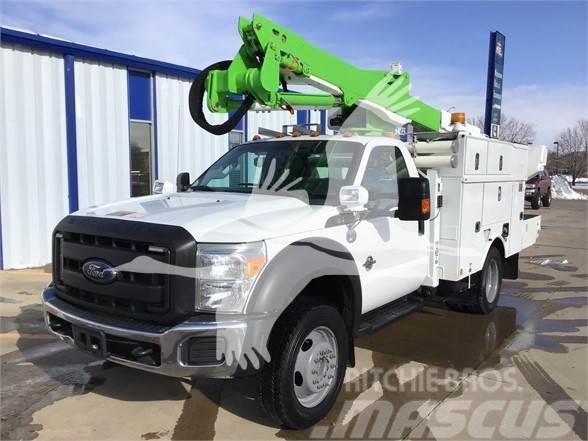 Altec AT40G Camion nacelle