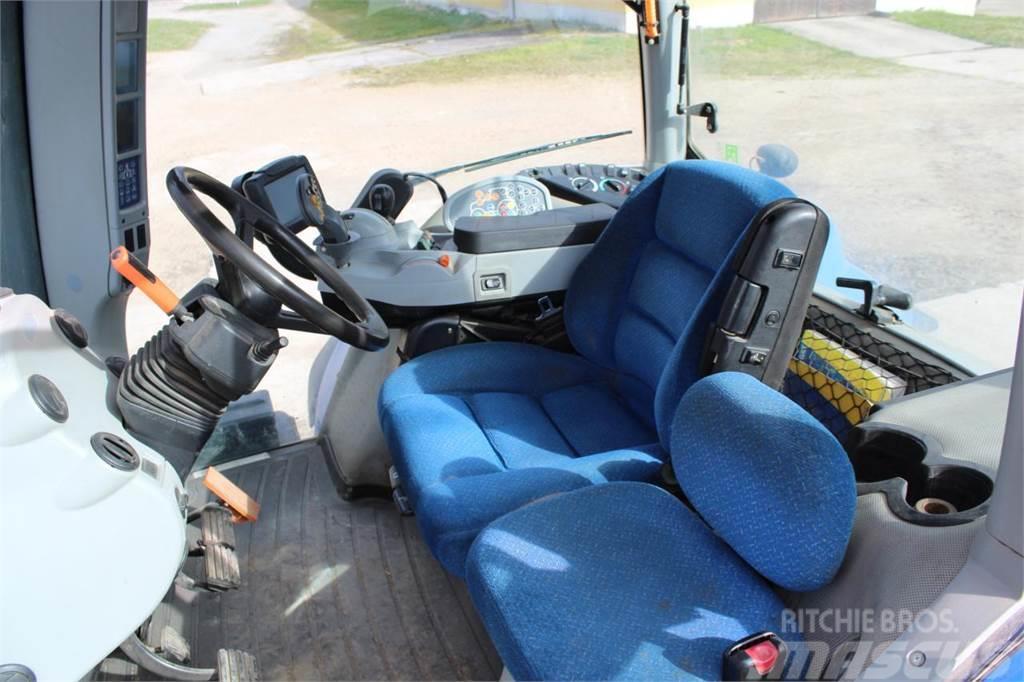 New Holland T8. 330 Tracteur