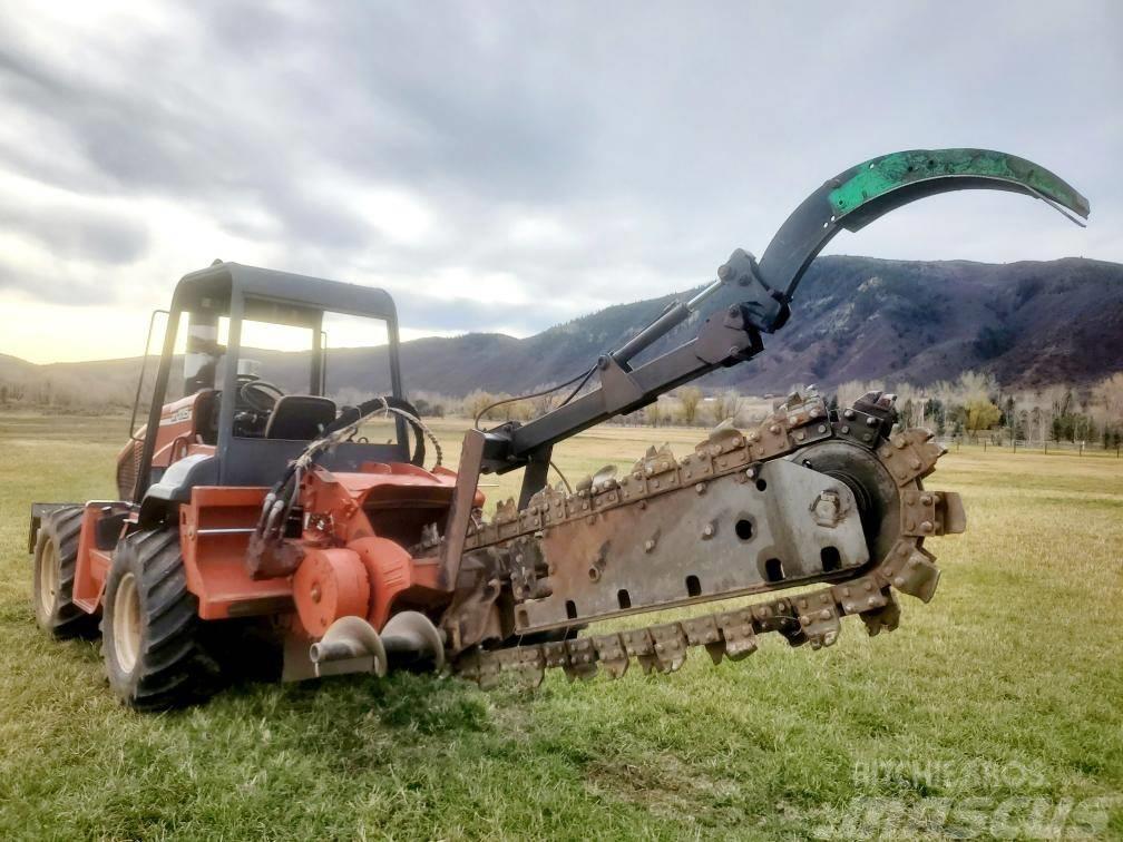 Ditch Witch RT 115 Quad Trancheuse