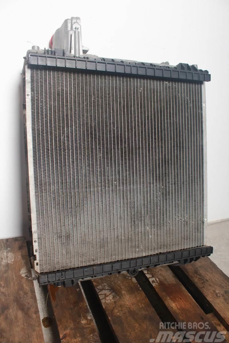John Deere 6920 Radiator Engines
