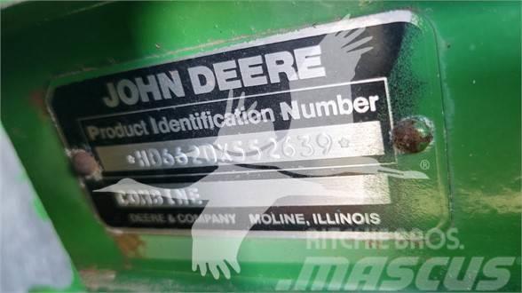 John Deere 6620 Moissonneuse batteuse