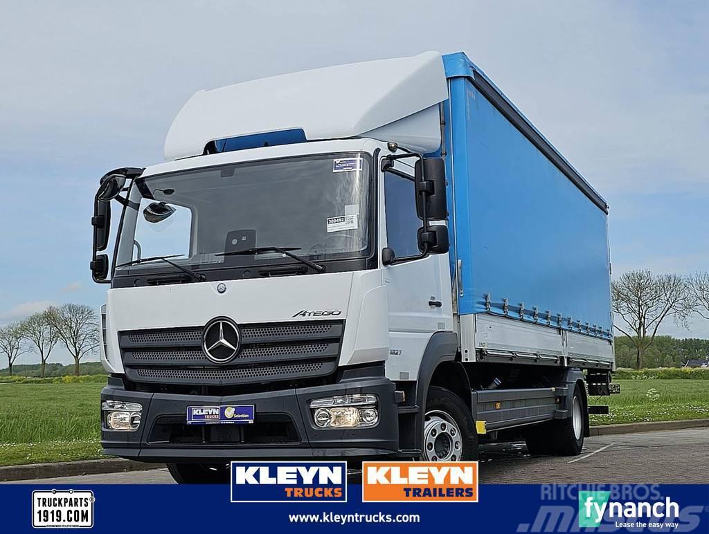 Mercedes-Benz ATEGO 1527 mbb 1500 kg Camion à rideaux coulissants (PLSC)