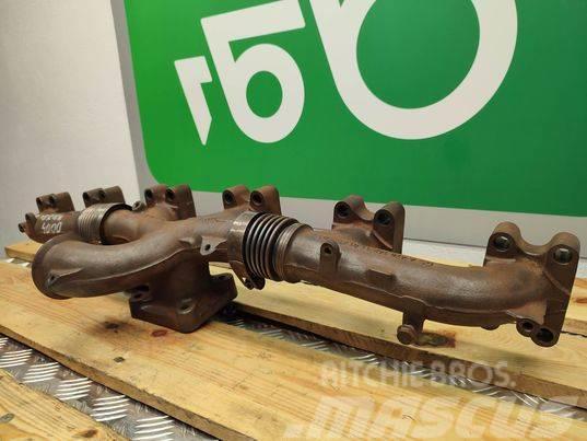 CLAAS Xerion 4000 (4701421101) exhaust manifold Moteur