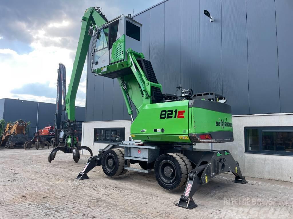 Sennebogen 821E  -  K13 configuration  -  821 Waste / industry handlers