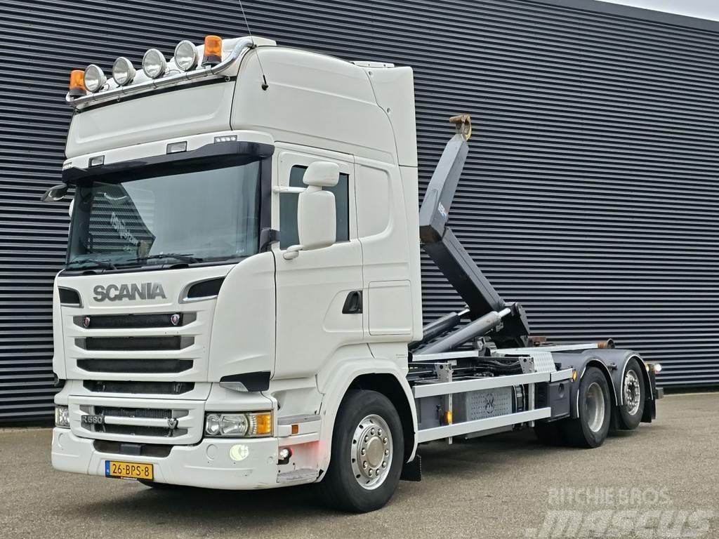 Scania R580 / V8 / 6x2 / HOOKLIFT / RETARDER / LIFT-STEER Camion ampliroll