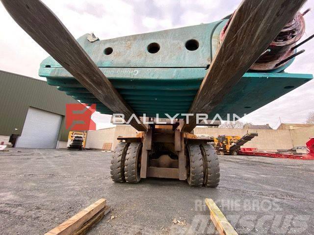  Powerscreen/Pegson 44×28 Mainframe and Swing Jaw S Concasseur