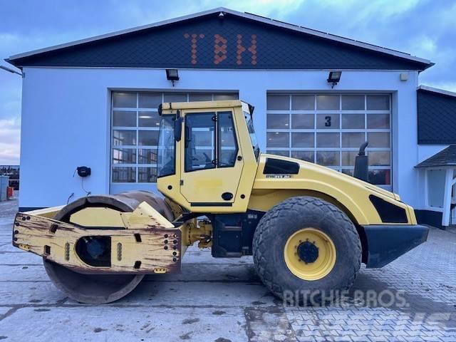 Bomag BW 213 D I-4 Polygon Rouleaux monocylindre