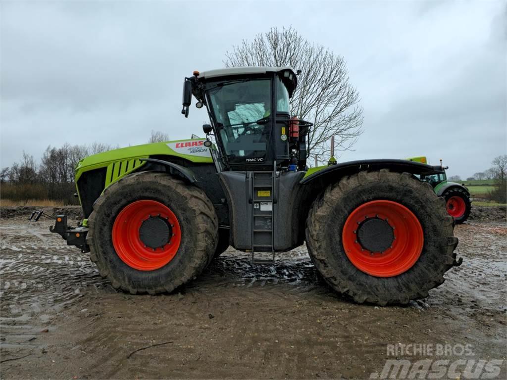 CLAAS Xerion 4500 Trac VC Tracteur