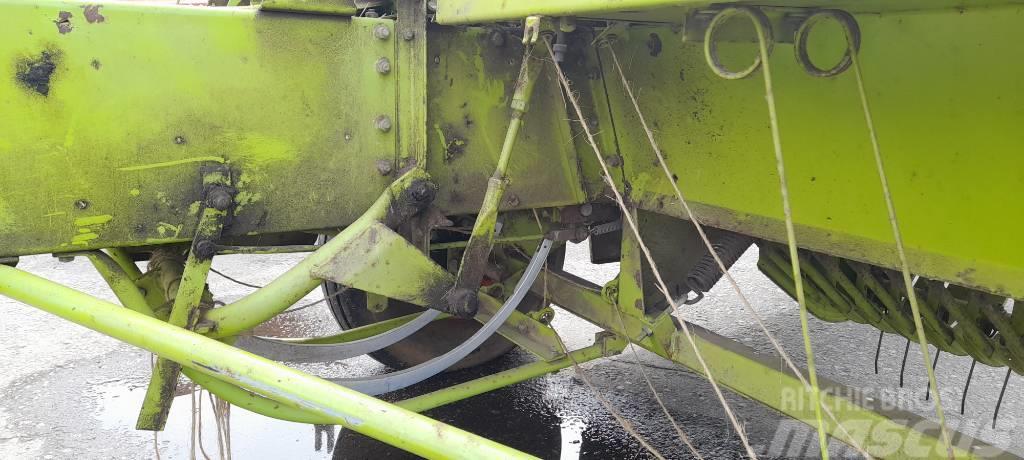 CLAAS Markant 40 Square balers