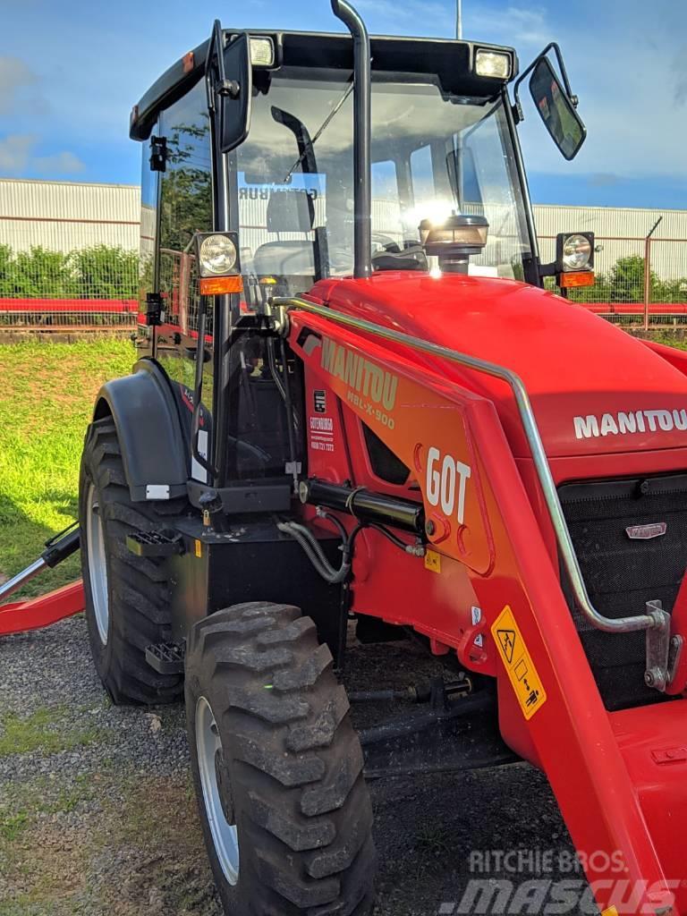 Manitou MBL-X 900 Tractopelle