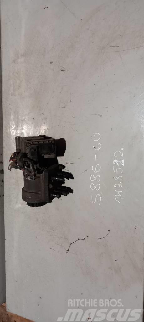 Scania R144.530 brake main valve 1428512 Freins