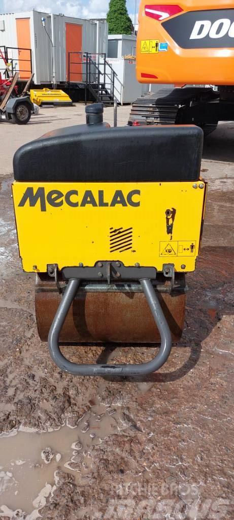 Mecalac MBR71 Roller & Trailer Rouleaux monocylindre