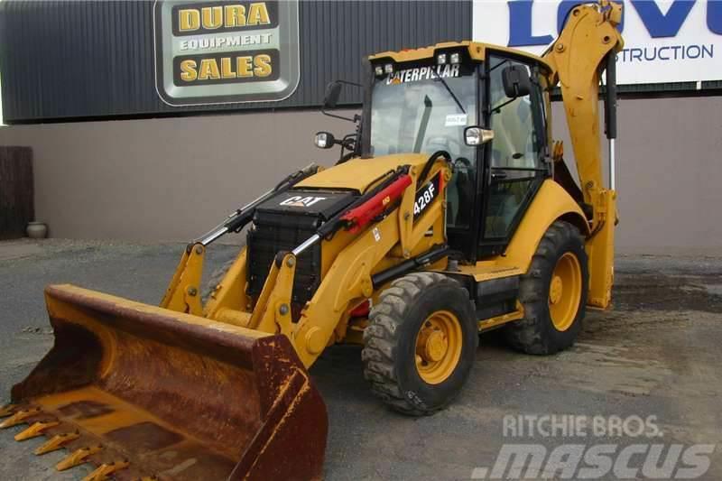 CAT 428F Tractopelle