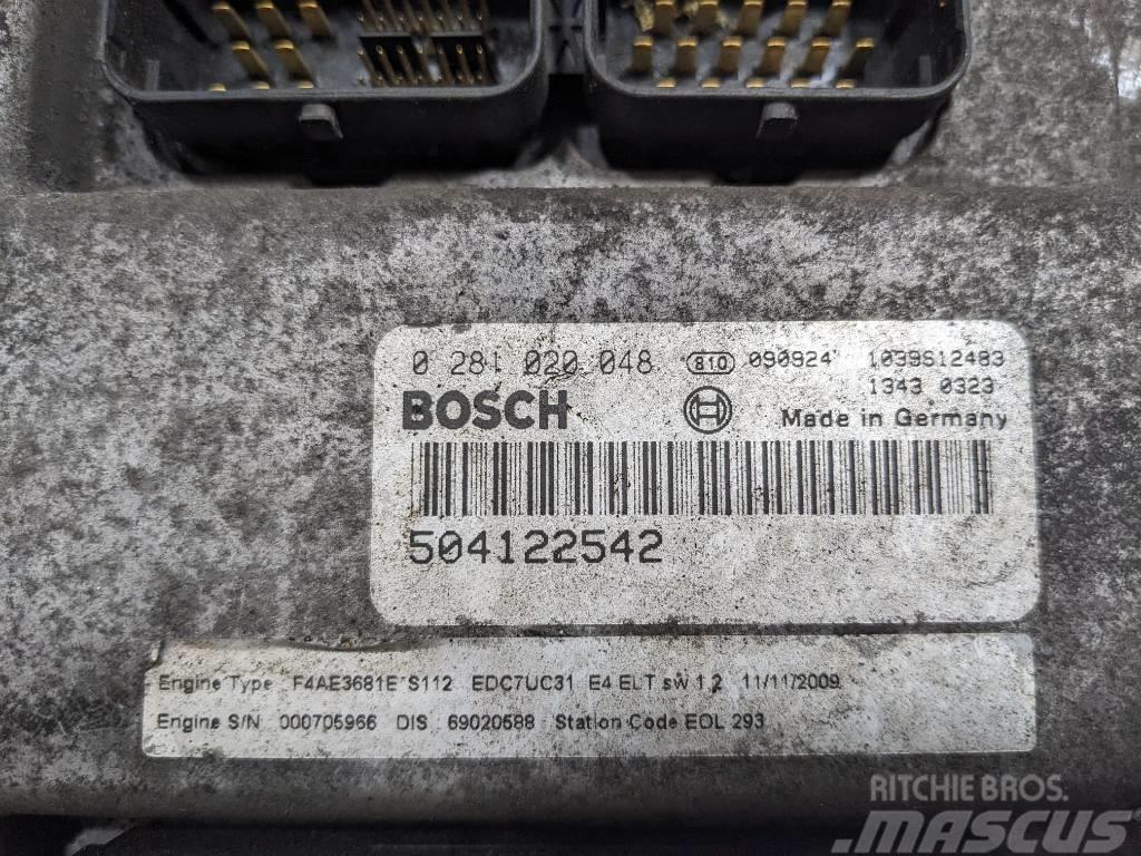 Bosch Motorsteuergerät 0281020048 / 0281 020 048 Electronique