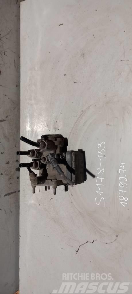 Scania R420 EBS valve 1879274 Boîte de vitesse