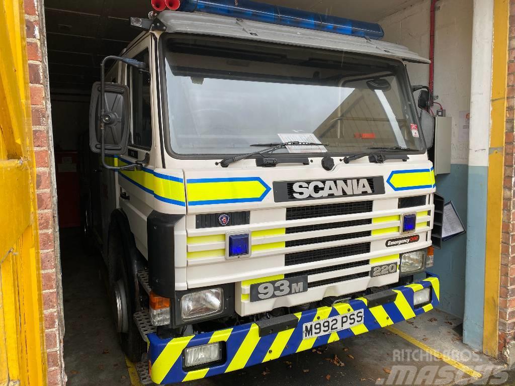Scania 93 M 220 Camion de pompier