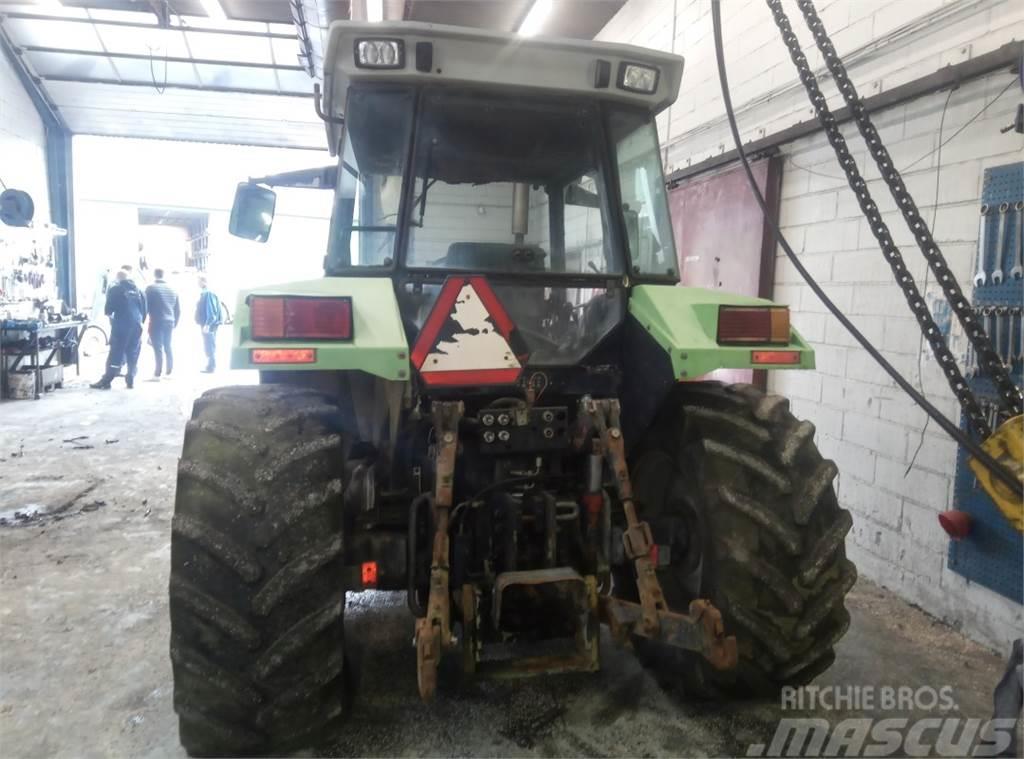 Deutz-Fahr Agrostar 6.11 Tracteur
