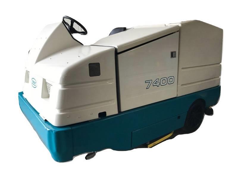 Tennant 7400 GAZ Balayeuse / Autolaveuse
