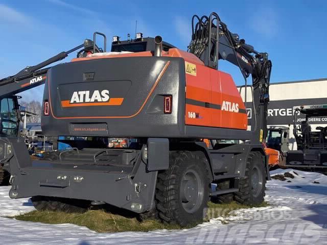 Atlas 160 W Pelle sur pneus