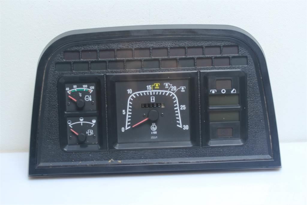 New Holland M100 Instrument Cluster Electronique