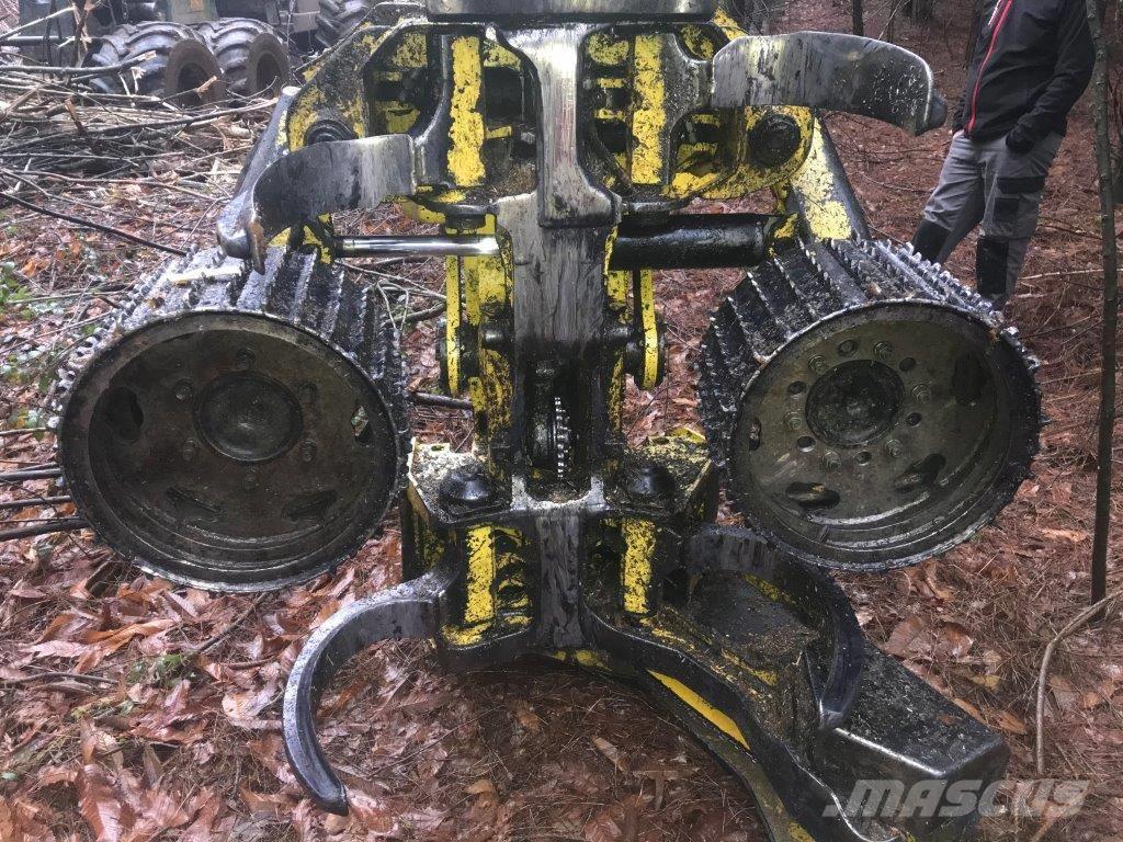 John Deere 1270G Abatteuse