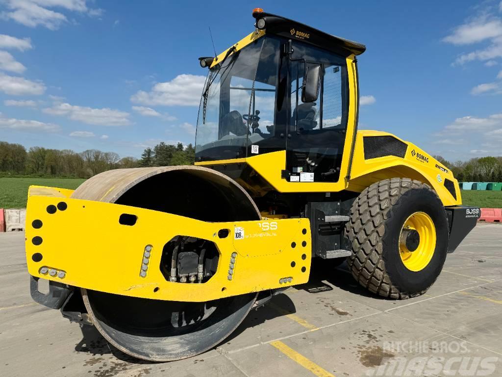 Bomag BW213D-5 - New / Unused / CE Certifed Rouleaux monocylindre