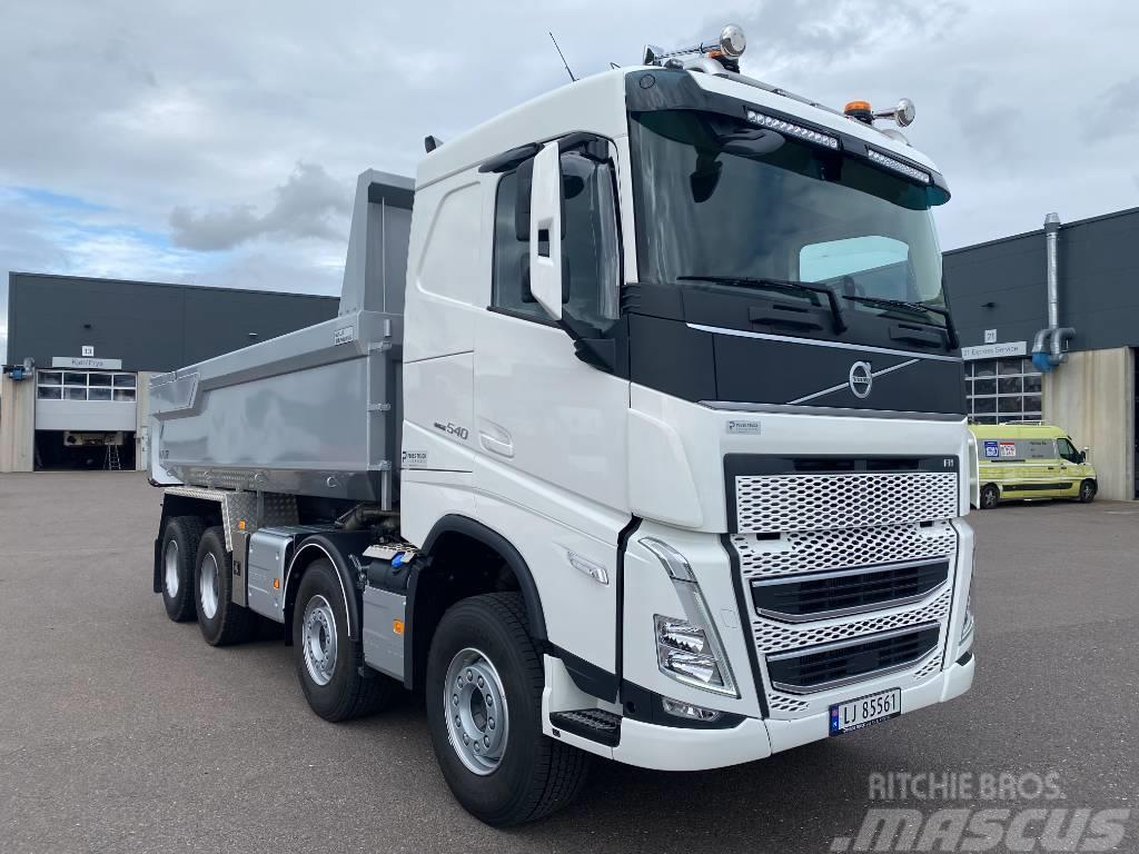 Volvo FH540 8x4 Camion benne
