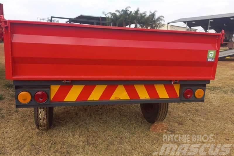  Other New 6 ton and 8 ton drop side farm trailers Autre camion