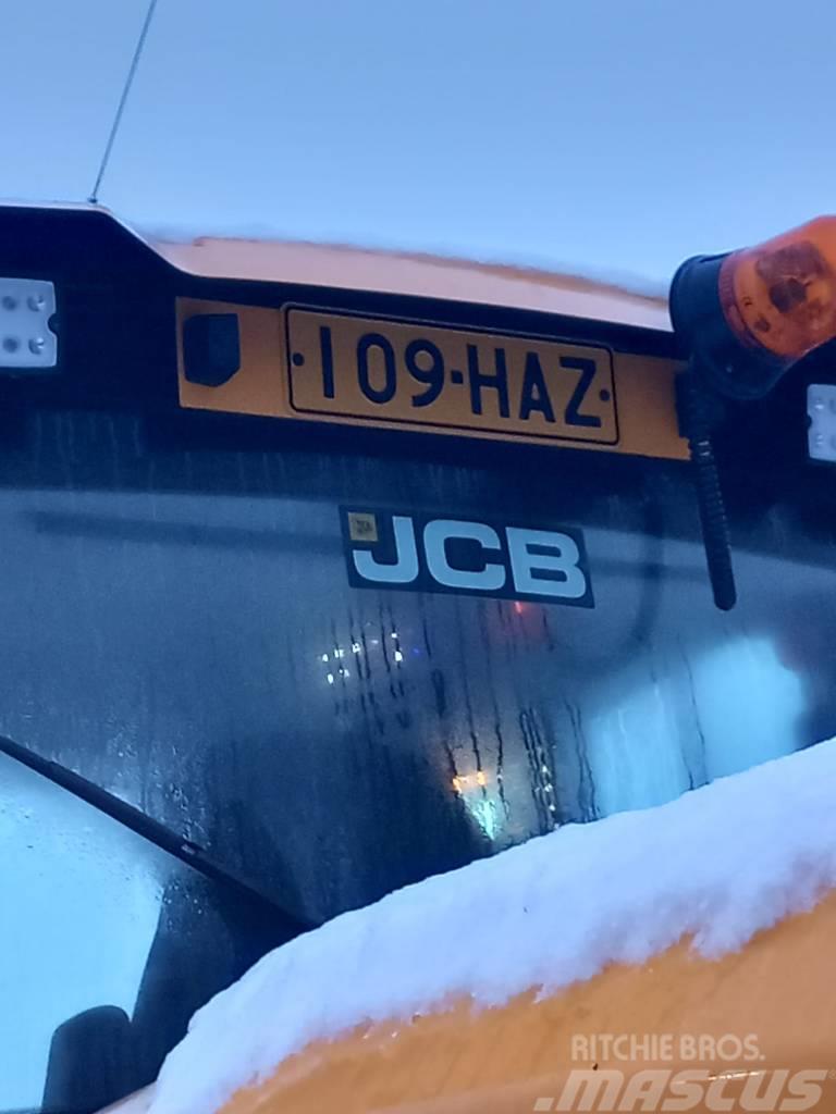 JCB 437 HT Super Hi-Lift Chargeuse sur pneus