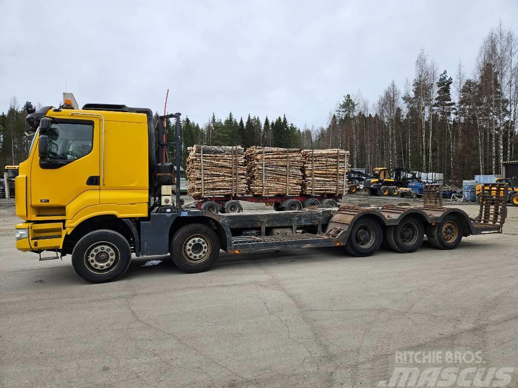 Sisu C600 10x4 Metsäkoneenkuljetusauto Camions de transport de machines forestières