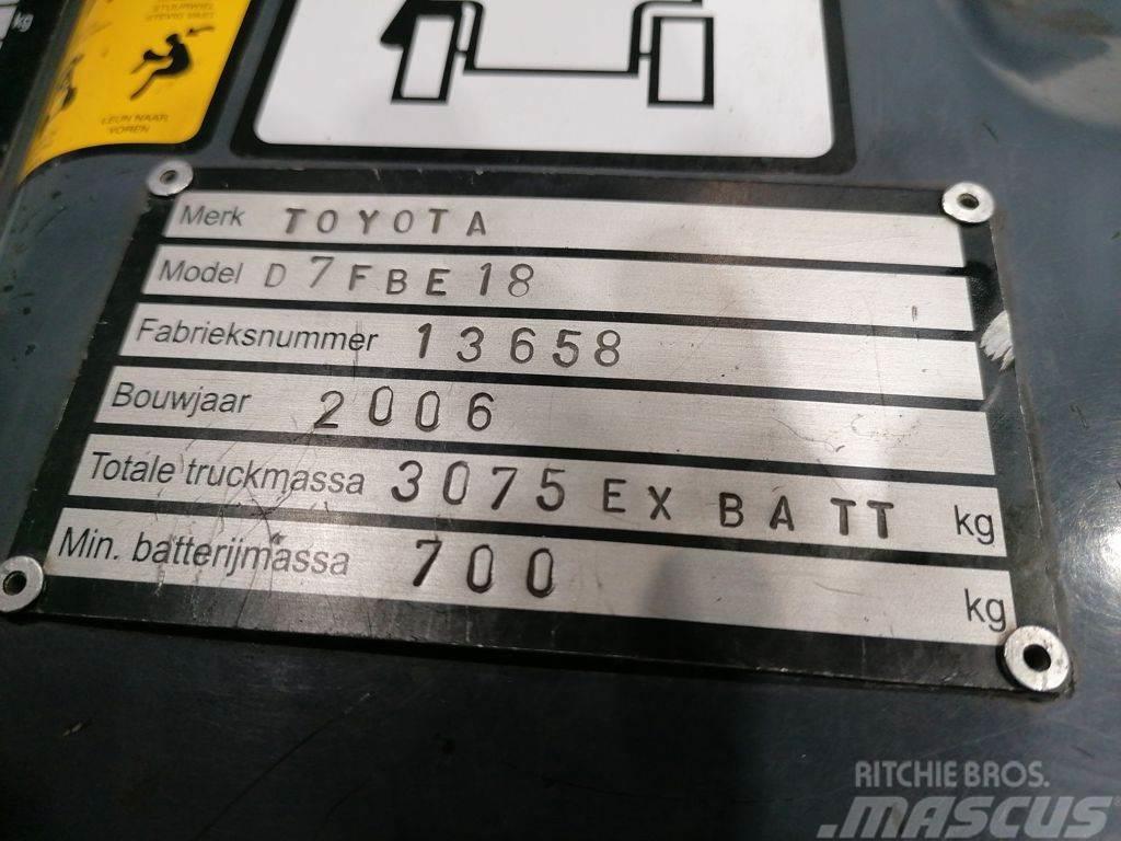 Toyota 7FBEF18 Chariots élévateurs électriques