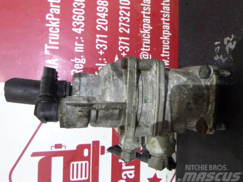 Mercedes-Benz TGX Brake valve 4613192720 Freins