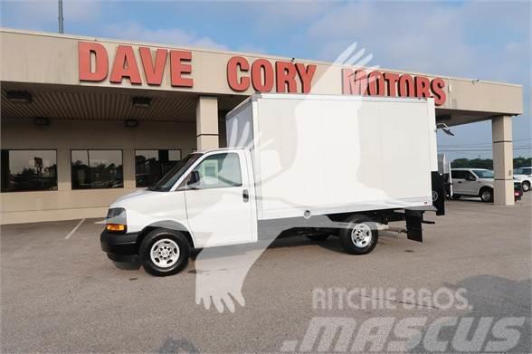 Chevrolet EXPRESS 3500 Camion Fourgon