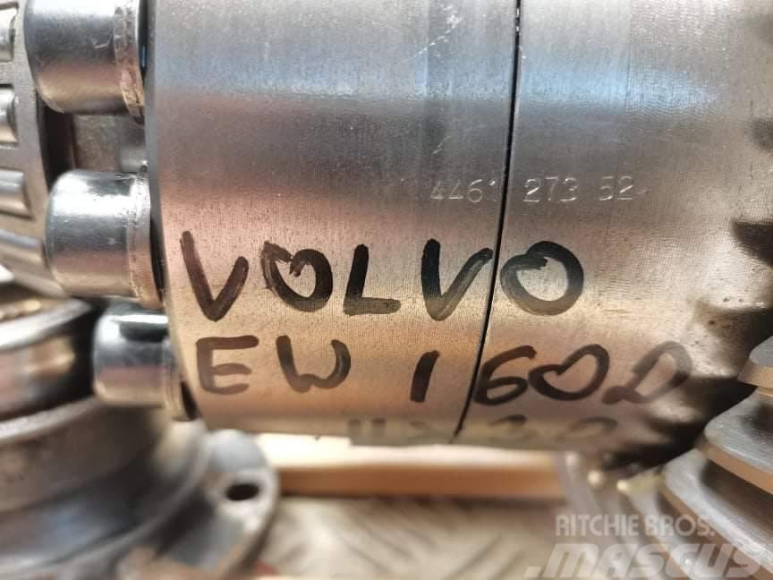 Volvo EW 160B {APL-B745 P4  front differential 11X30} Essieux