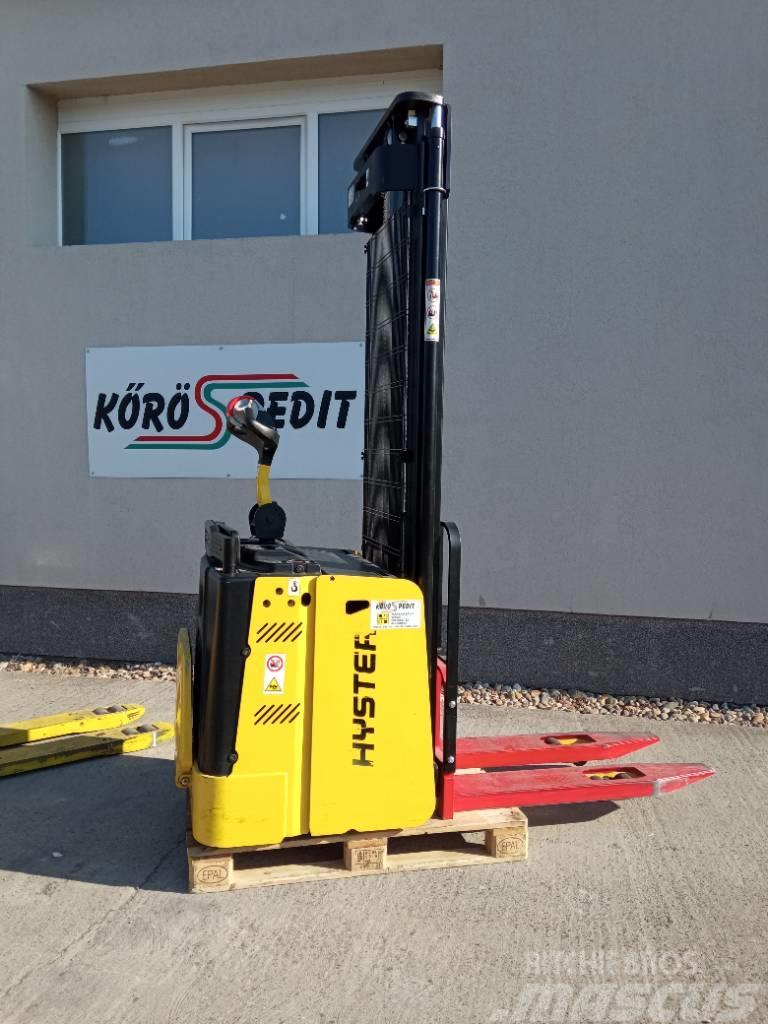 Hyster S1.5S Gerbeur accompagnant