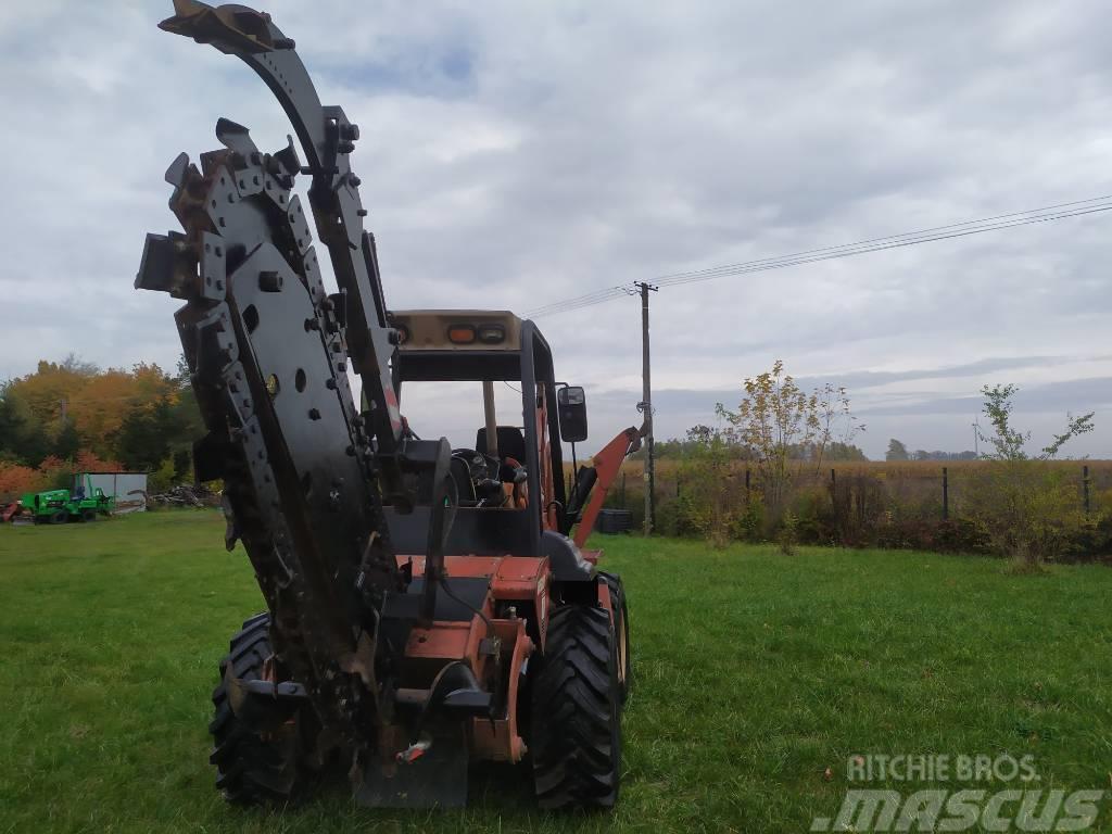 Ditch Witch RT 90 M Trancheuse
