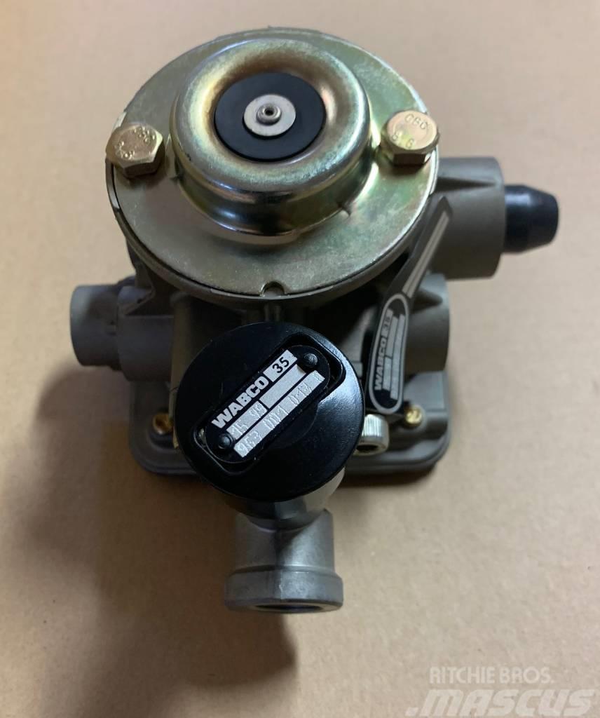 Deutz-Fahr Wabco valve VRR0535801, R0535801 Hydraulique