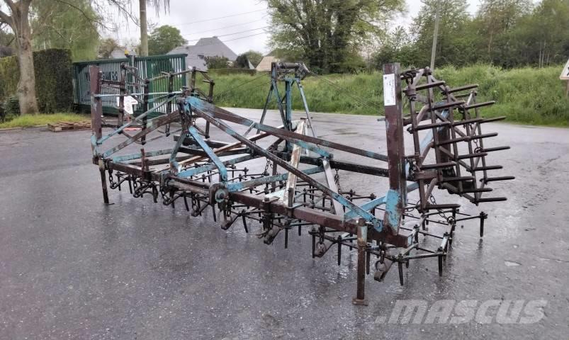 Religieux 6M Herse