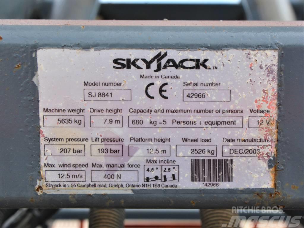 SkyJack SJ 8841 RT Nacelle ciseaux