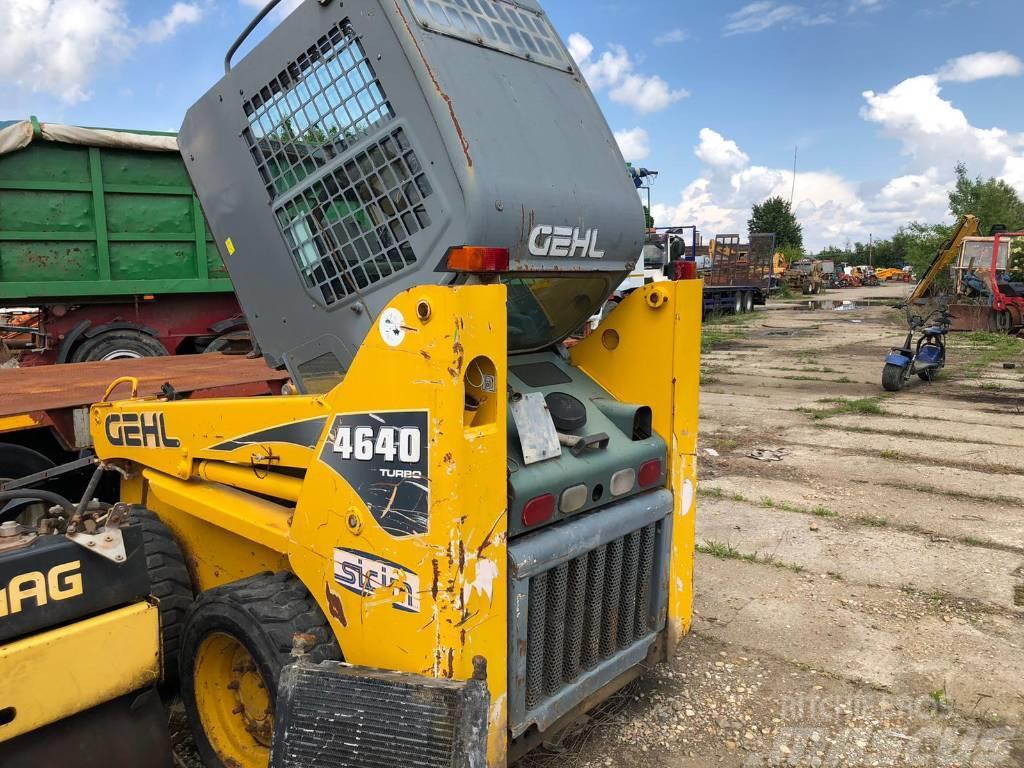 Gehl 4640 FOR PARTS Chargeuse compacte