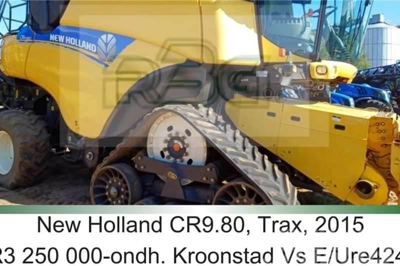New Holland CR9.80 - Trax Other trucks