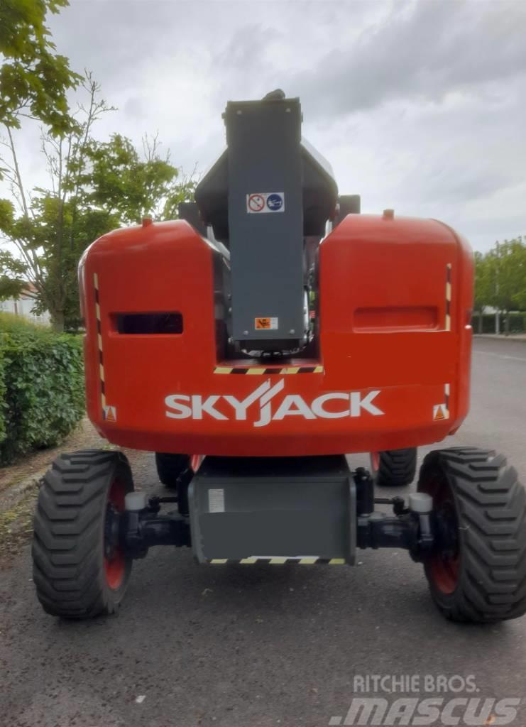 SkyJack SJ 60 AJ Nacelles articulées