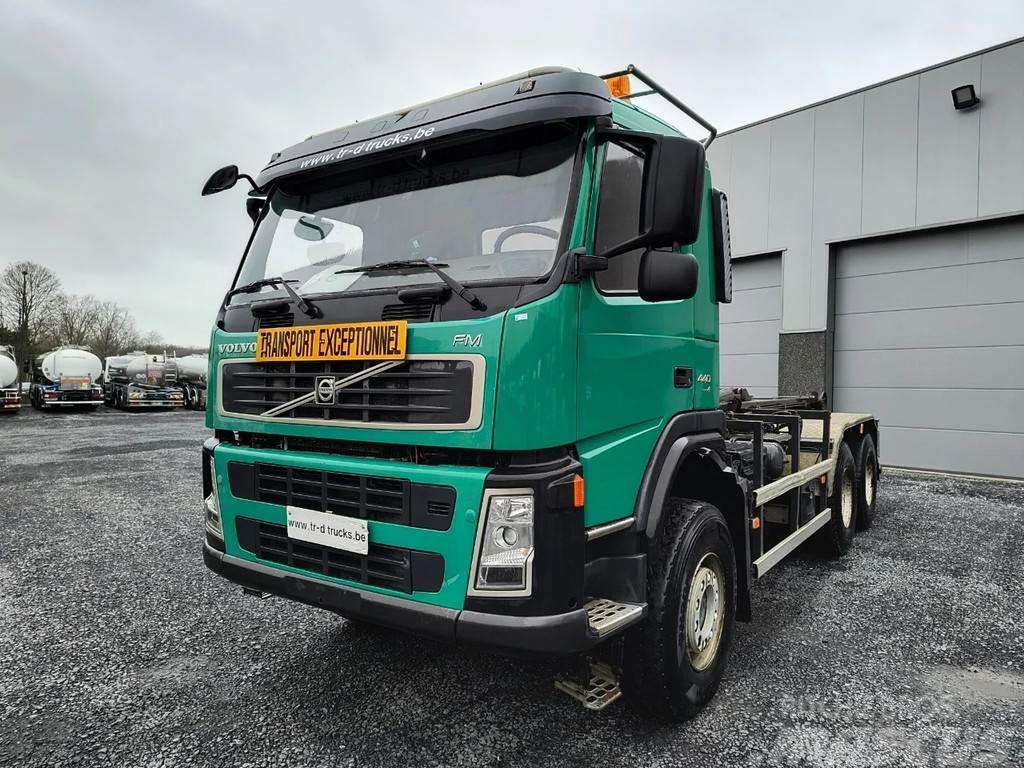 Volvo FM 440 6X6 - CONTAINER SYSTEM Camion ampliroll