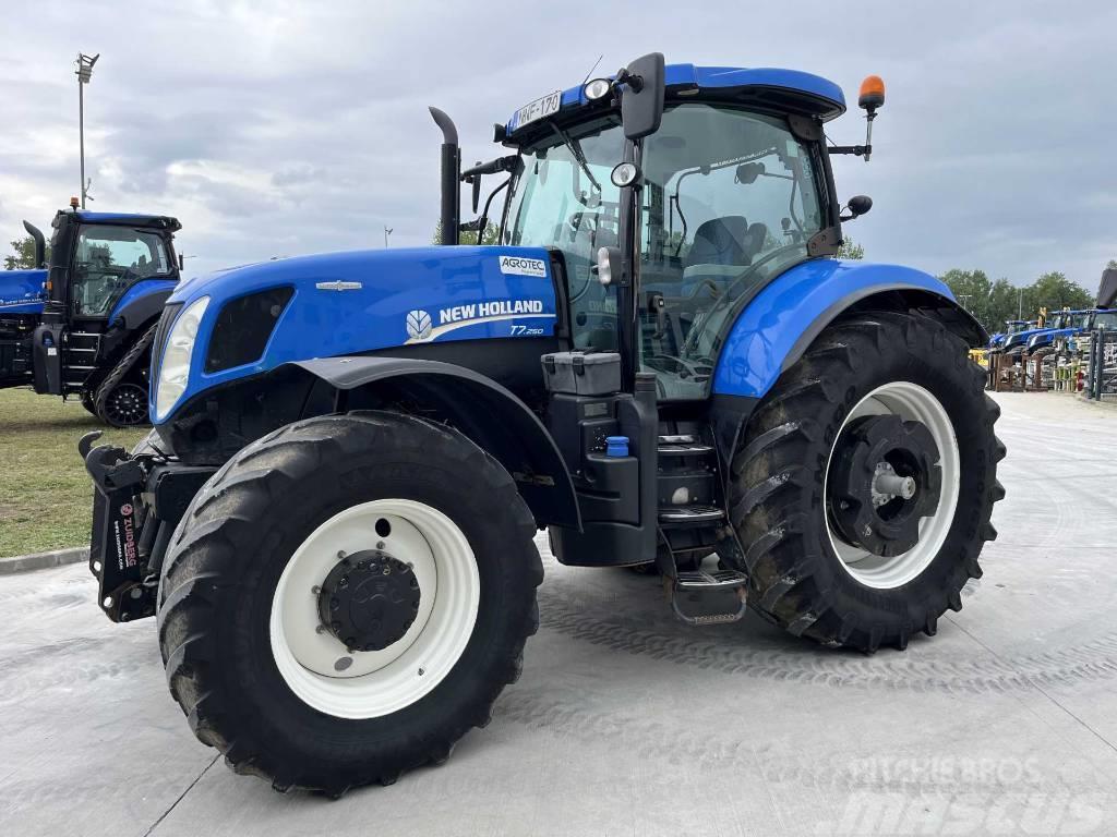 New Holland T 7.250 AC Tracteur