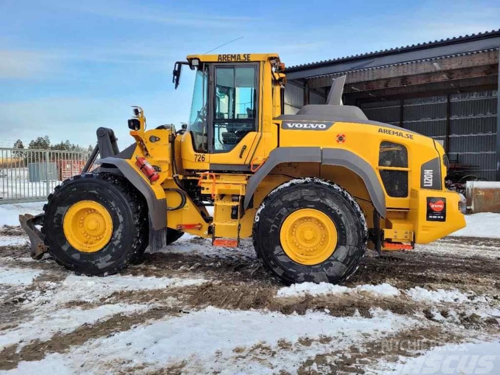 Volvo L120H *uthyres / only for rent* Chargeuse sur pneus