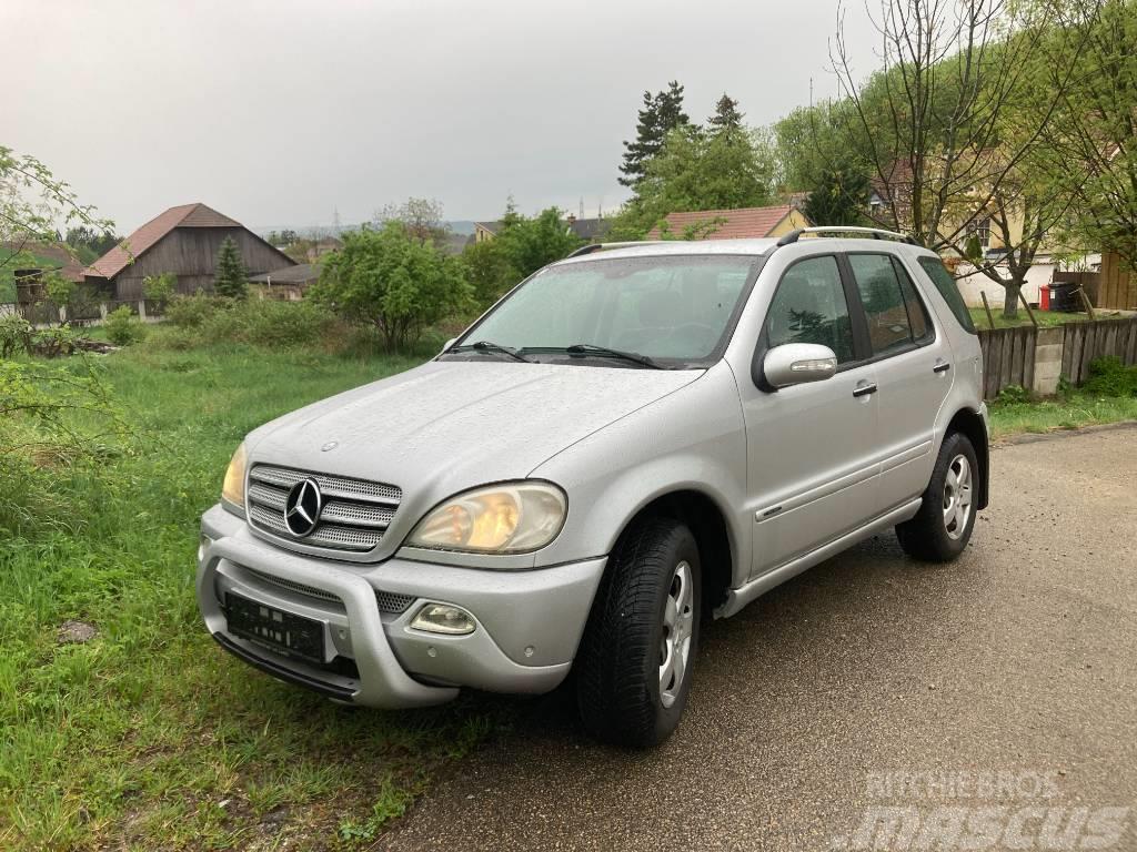 Mercedes-Benz Ml270CDI Véhicules Cross-Country
