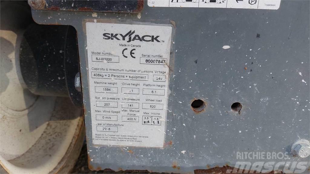 SkyJack SJIII3220 Nacelle ciseaux