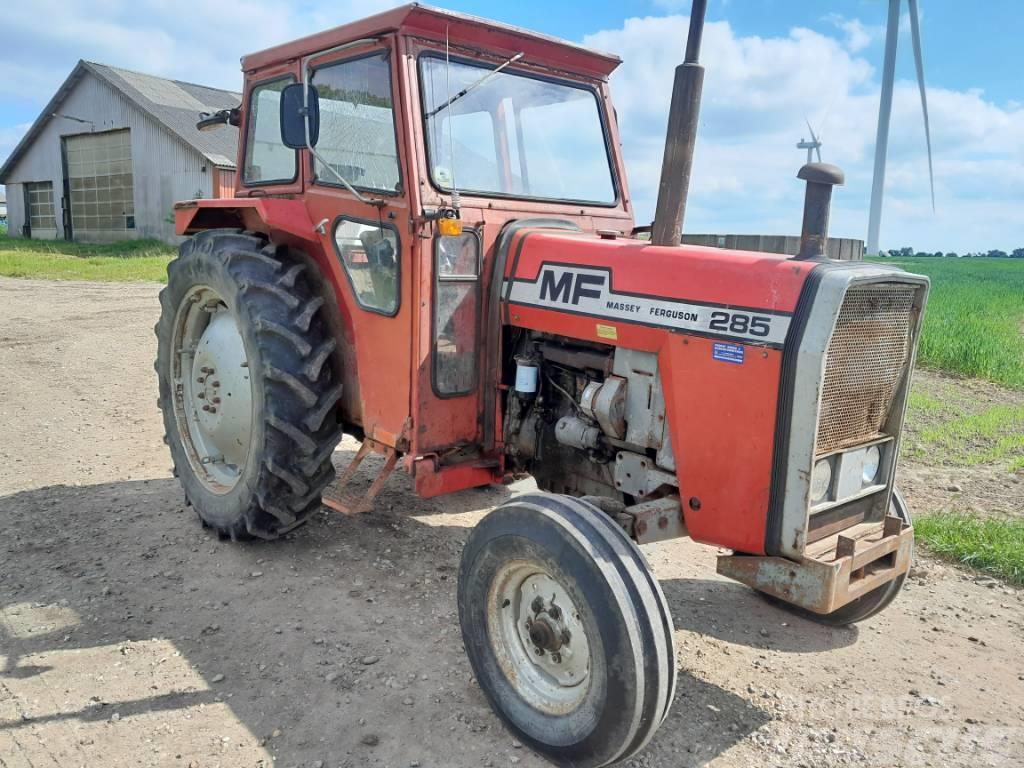 Massey Ferguson MF 285 MF 265 3 stk. og MF 590 Tractors