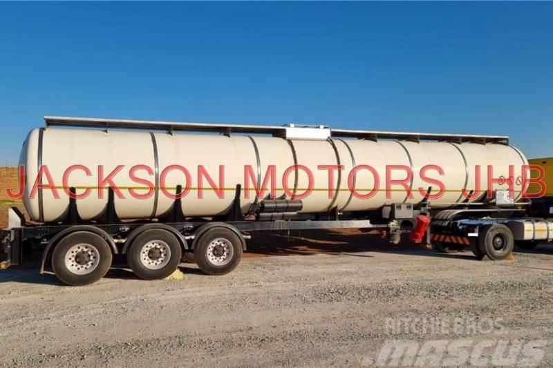  38000L STAINLESS STEEL 316 GRADE TRI AXLE Autre camion