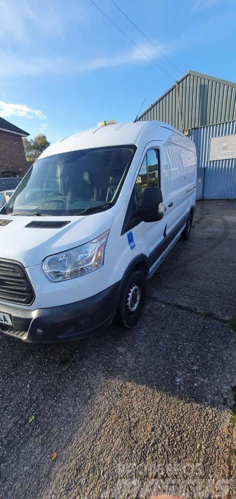 Ford Transit 350 Utilitaire